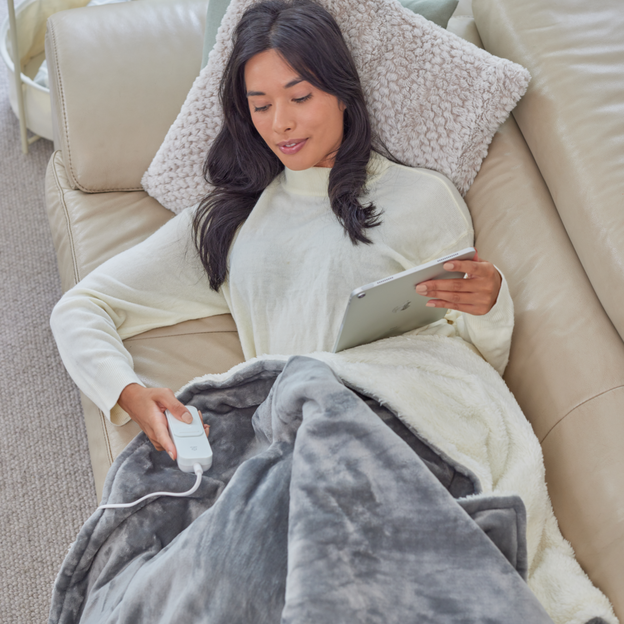 Heated Throw Blanket - Grey