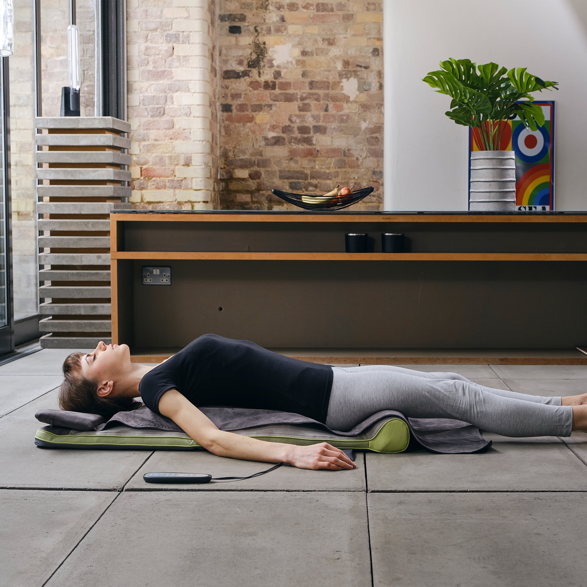 Stretch + The Back Stretching Mat-Homedics